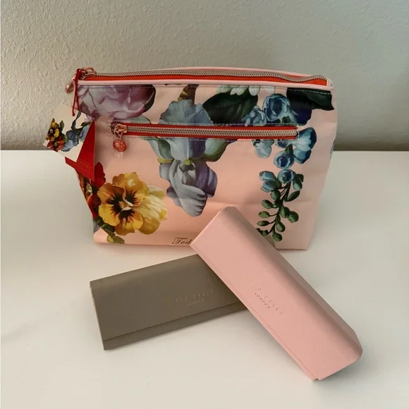 NWT Ted Baker large cosmetic bag, 2 eyeglass/sunglass cases, cleaning cloth set - Picture 1 of 16